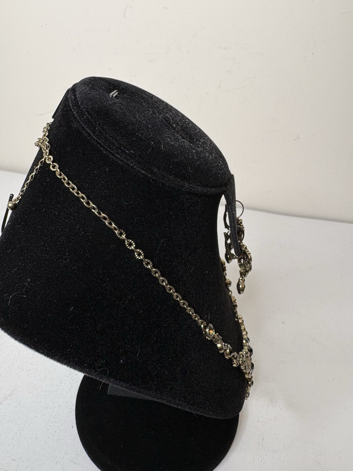 Windsor Vintage Choker Necklace and Earring Set Gold Tone Black Clear Rhinestone