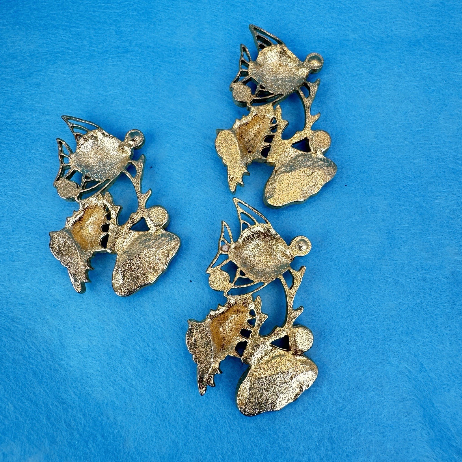 Lot Of 6 VTG Gold Tone Rhinestone Fish Shell Findings Brooch Jewelry Making