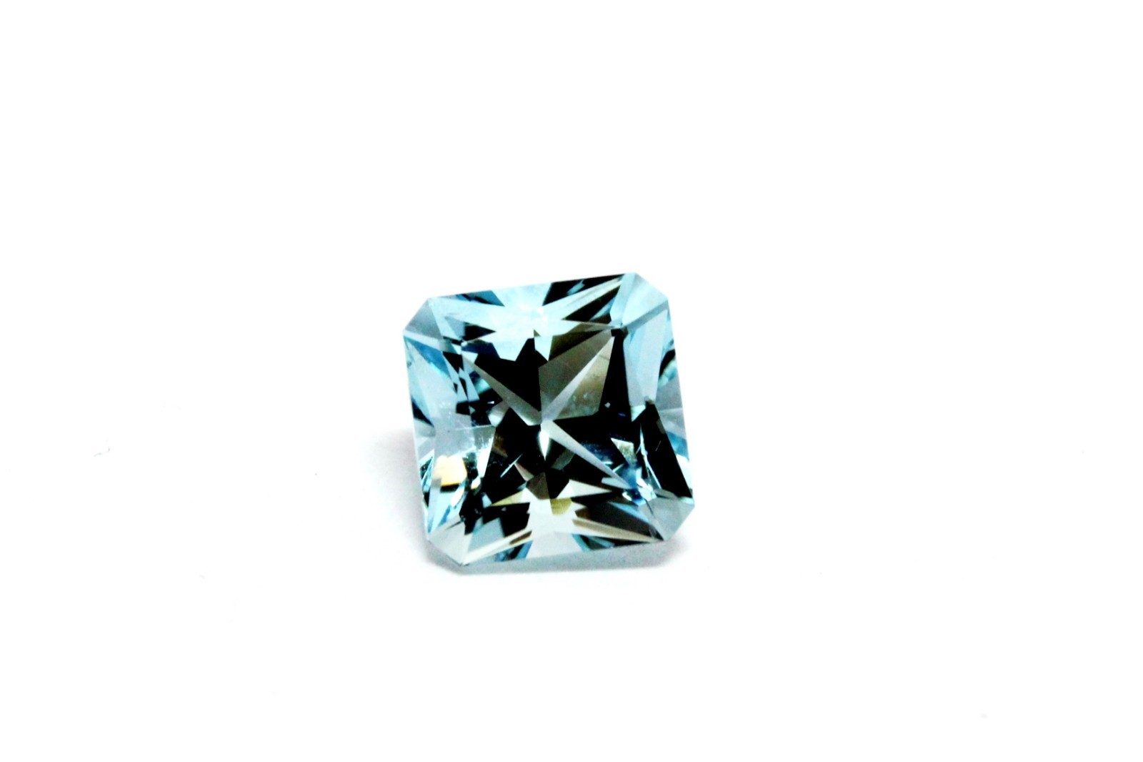 natural aquamarine 1.85ct 7×7 square radiant 7.24×7.21×5.40mm transparent blue