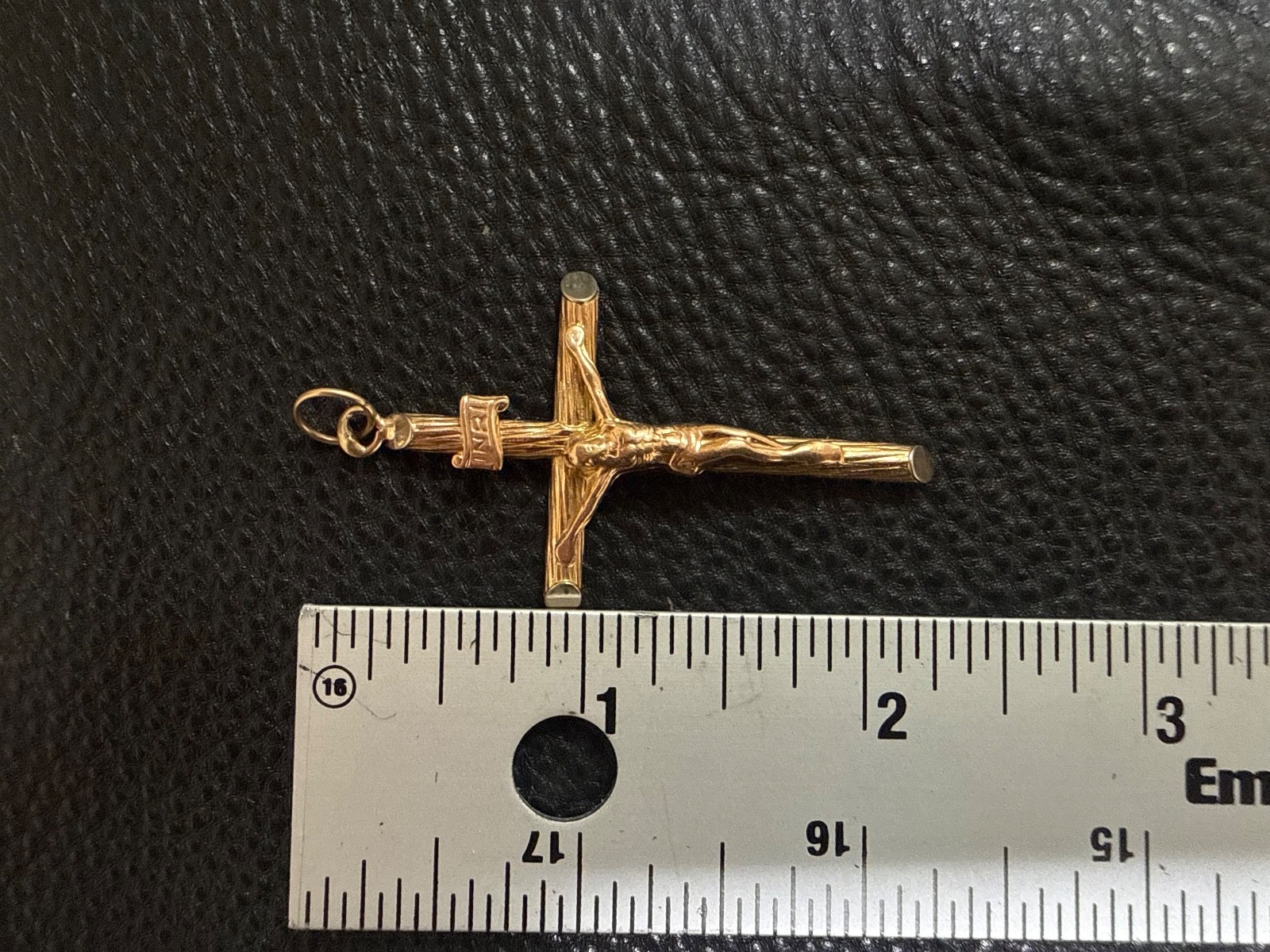 14k Gold jesus cross pendant inri 5.09 grams