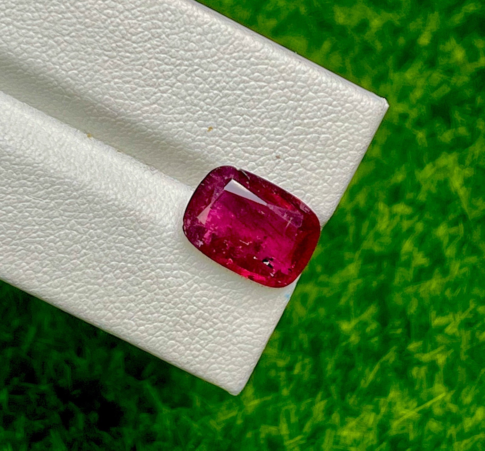 4.90CT Wonderful 100% Natural Copper Bearing Rubellite