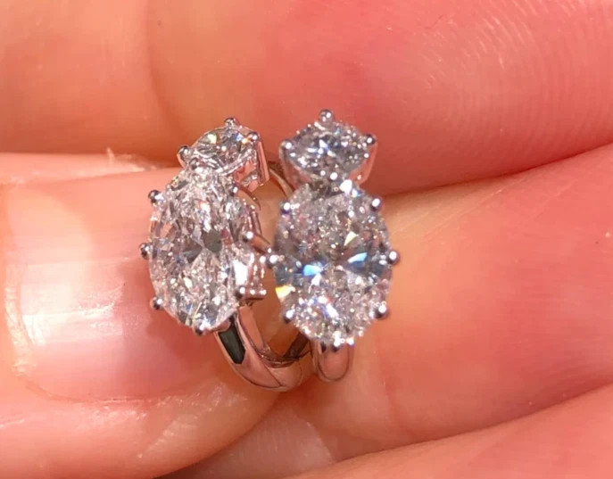 IGI 6.00 Ct Oval EF/VS1 Lab Grown Diamond Women Huggies Earring 14K White Gold