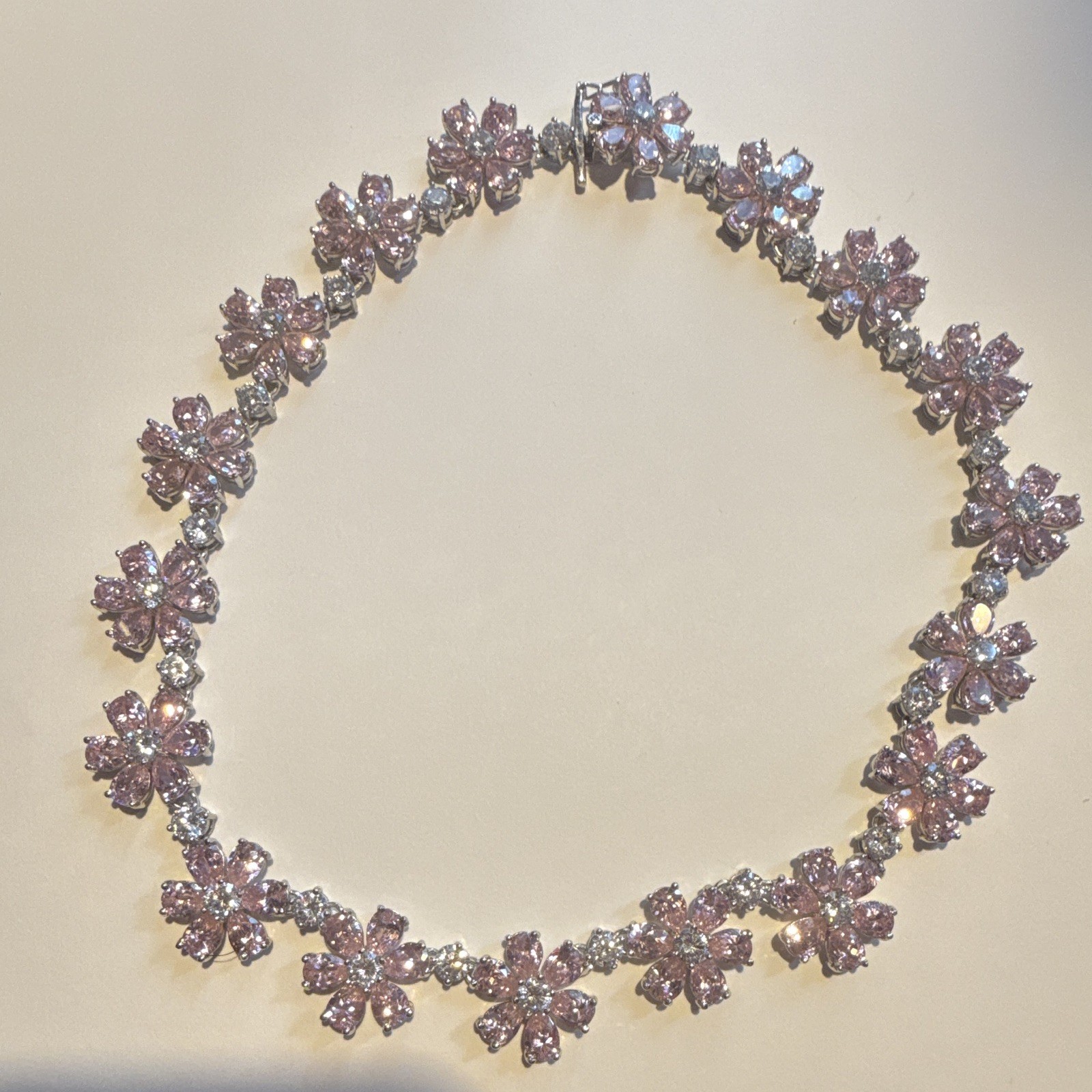 Silver Plated Pink Simulated Crystal Flower Link Necklace Box Clasp