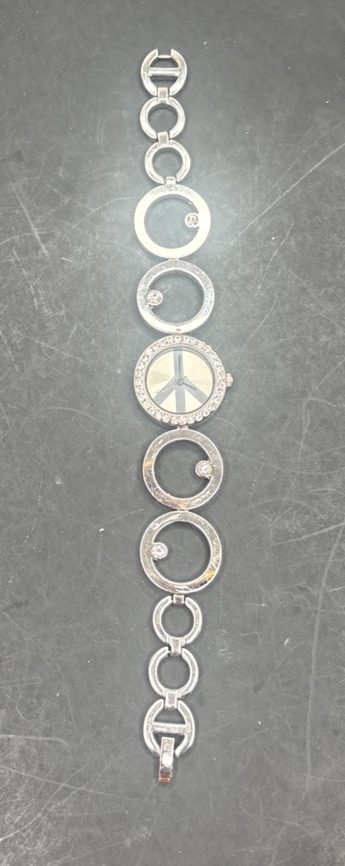 Vintage Silver Tone Circle Links Accutime Watch Corp No Numbers New Battery