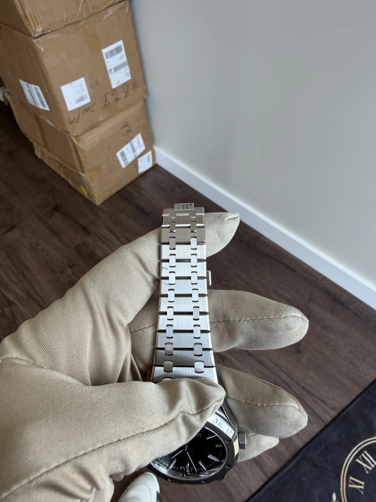 Audemars Piguet Royal Oak Selfwinding “50th Anniversary” Green Dial on Bracelet