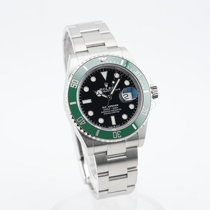 ROLEX Submariner Date 41 126610LV Warranty 2022 Box/Paper