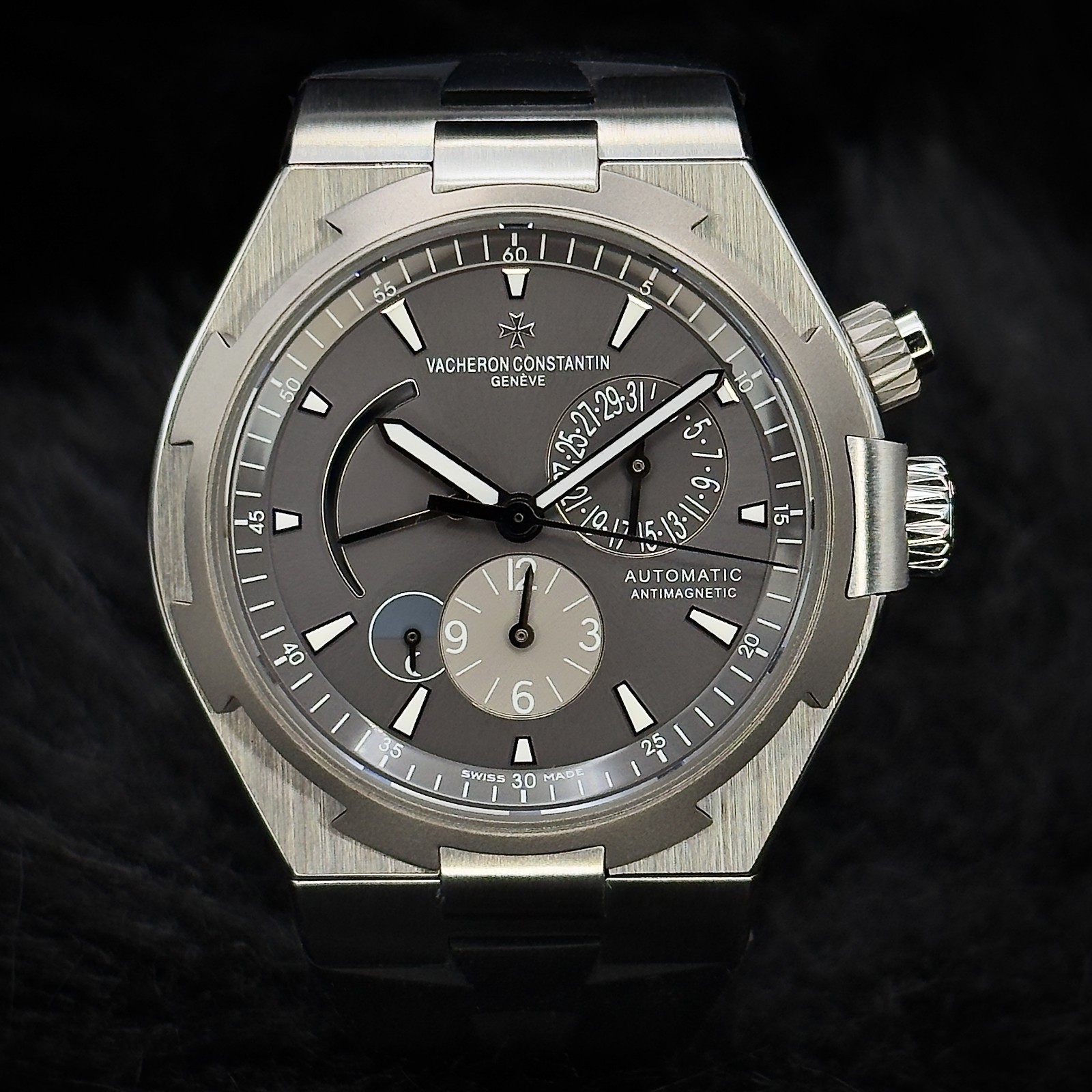 Vacheron Constantin Overseas Dual Time – Ref. 47450/000W-9511