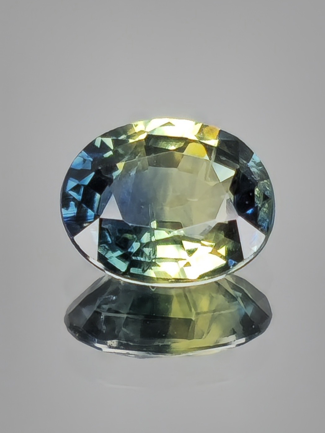 Australian parti sapphire central highlands Queensland unheated 0.42 carat gem✨️
