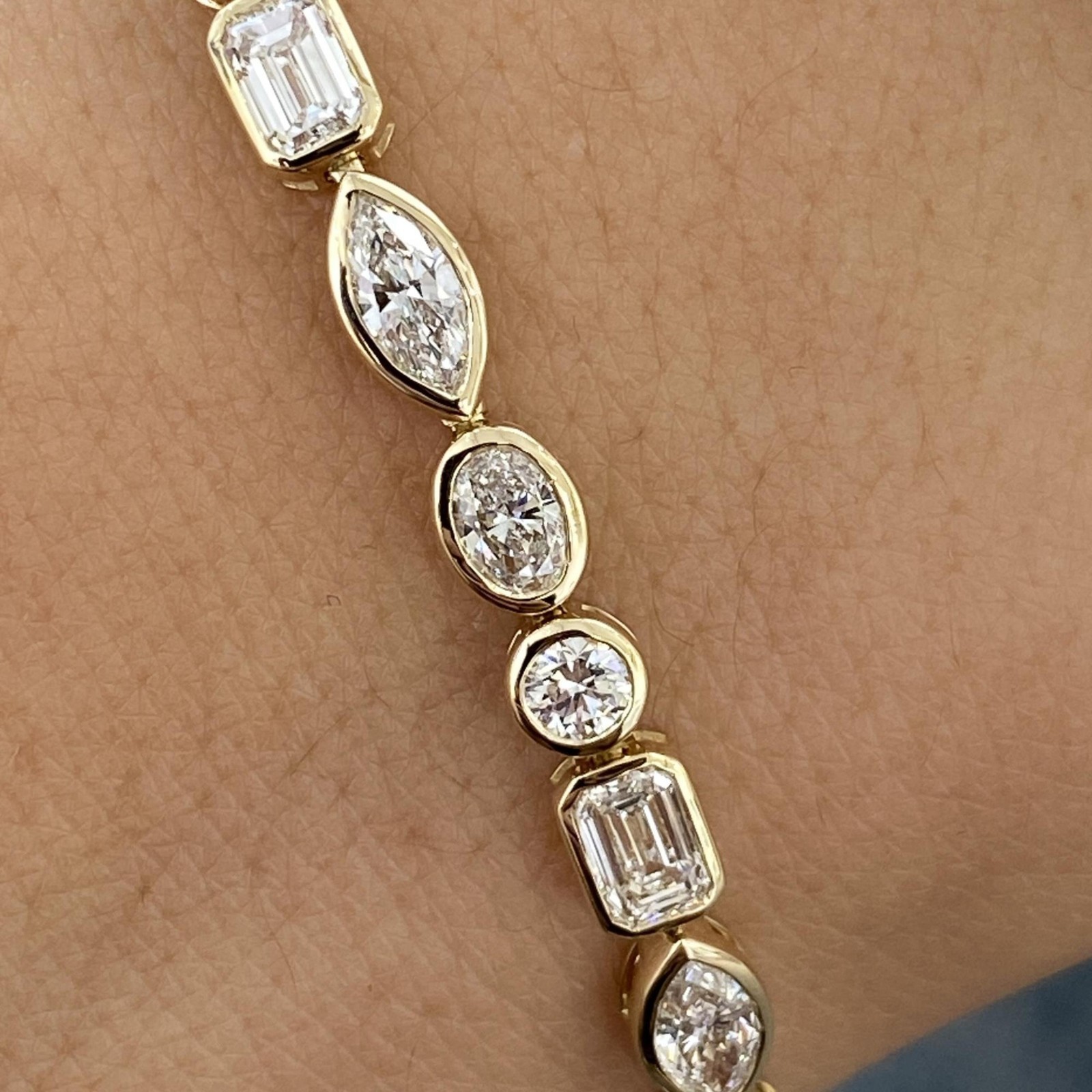 14k Solid Yellow Gold Lab Grown Diamond Multi Cut Bezel Style Tennis Bracelet