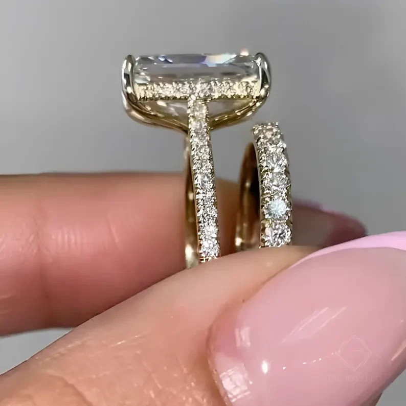 4.90 Ct Radiant-Cut EF/VS1 Lab Grown Diamond Engagement Ring Set 14k Yellow Gold