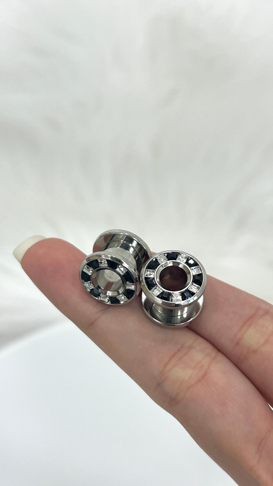 Pressed Rimmed Surgical Steel Black Clear CZ Screw Tunnel Ear Plugs – Sold Pair