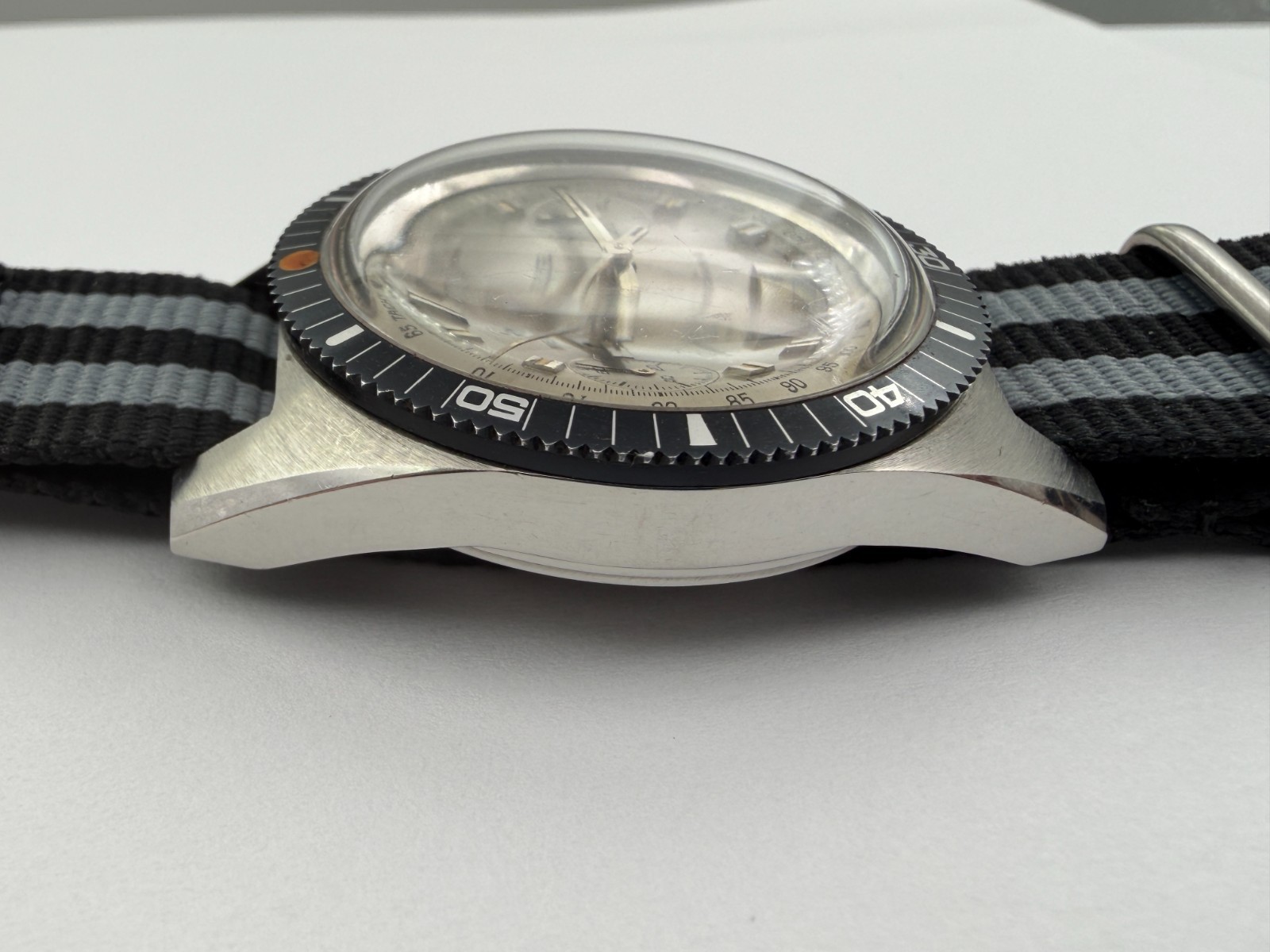 VTG INVENCIBLE 3850 SuperDiver Silver Chronograph Manual Wind Cal 7733 – 38 mm