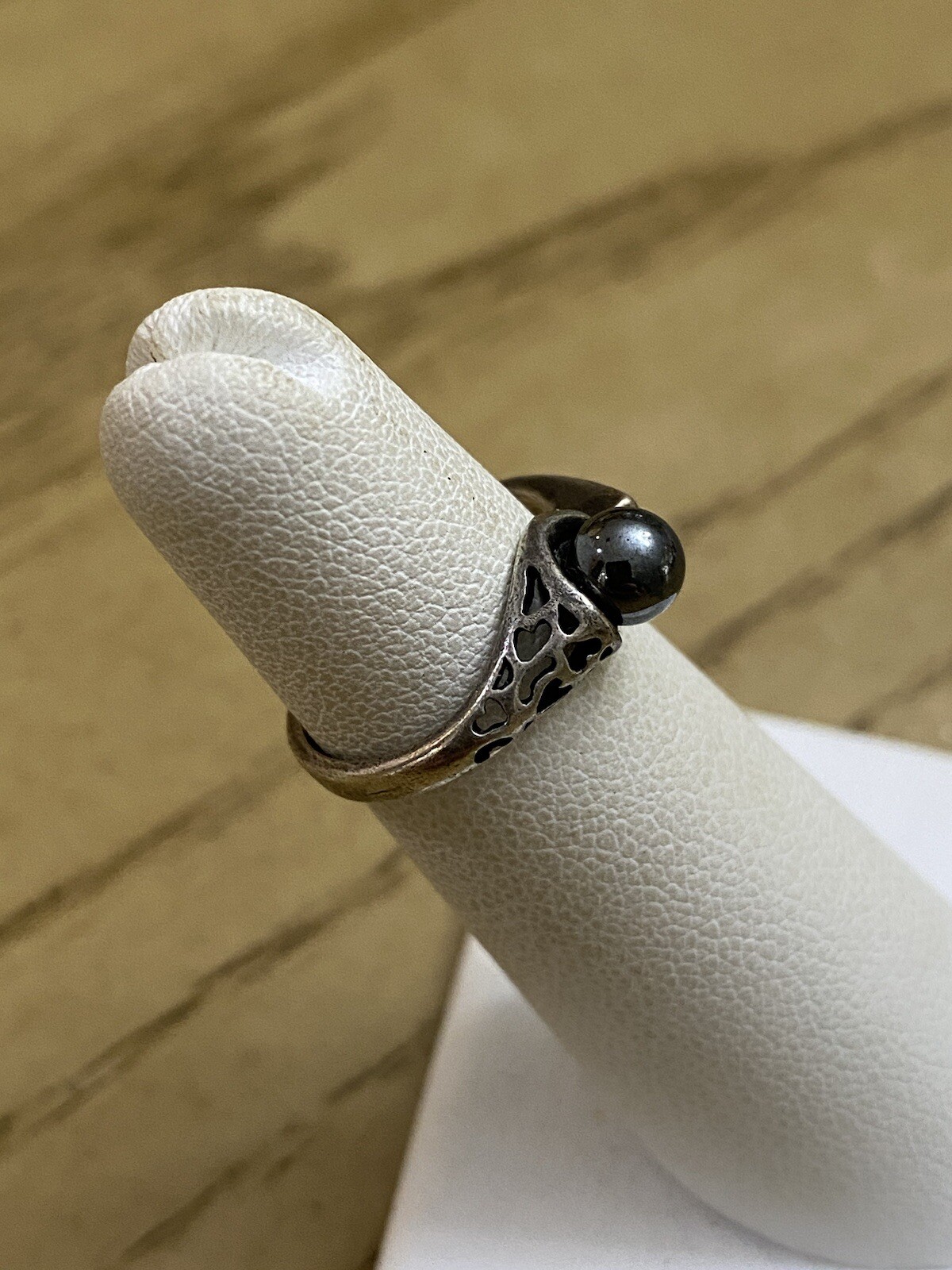 Wheeler Mfg. Vintage Navajo Inspired 925 Sterling Hematite Stone Ring Sz 5