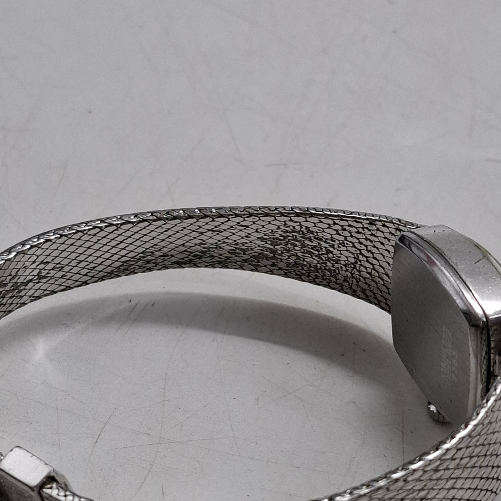 Bulova Ladies Watch Silver Tone Mesh Bracelet Strap Retro Dress Watch Vintage