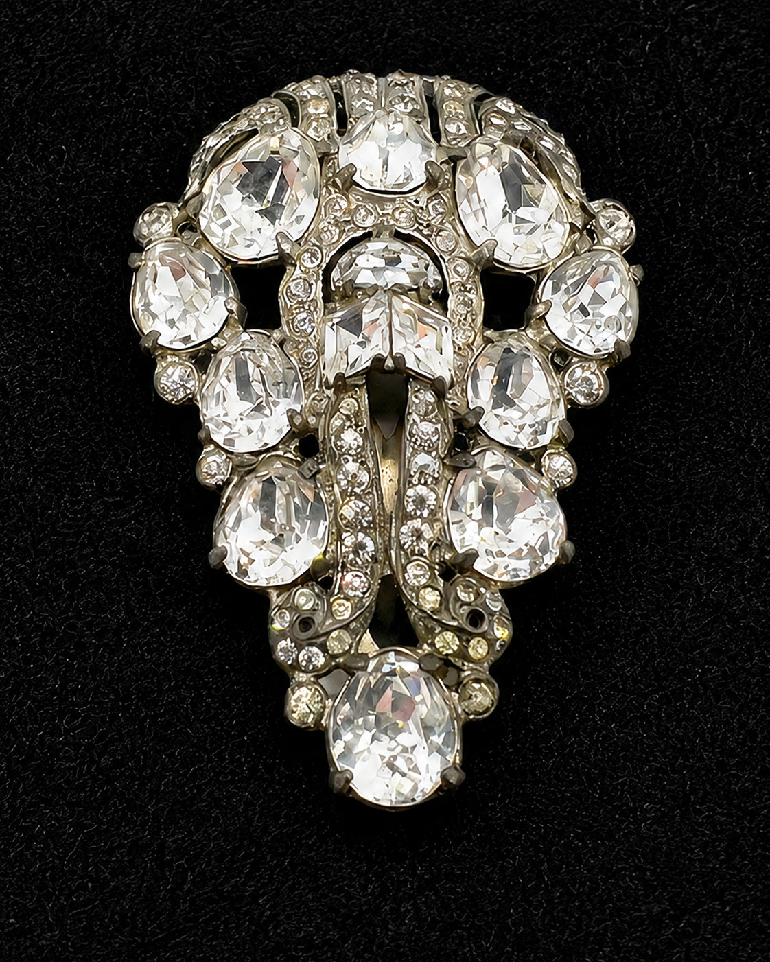 Fantastic Vintage Signed Eisenberg Original Art Deco Rhinestone dress clip