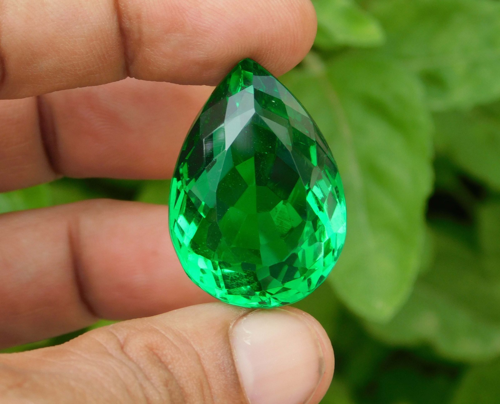 66.85ct. Natural Pear Translucent Colombian Emerald Green loose gemstone