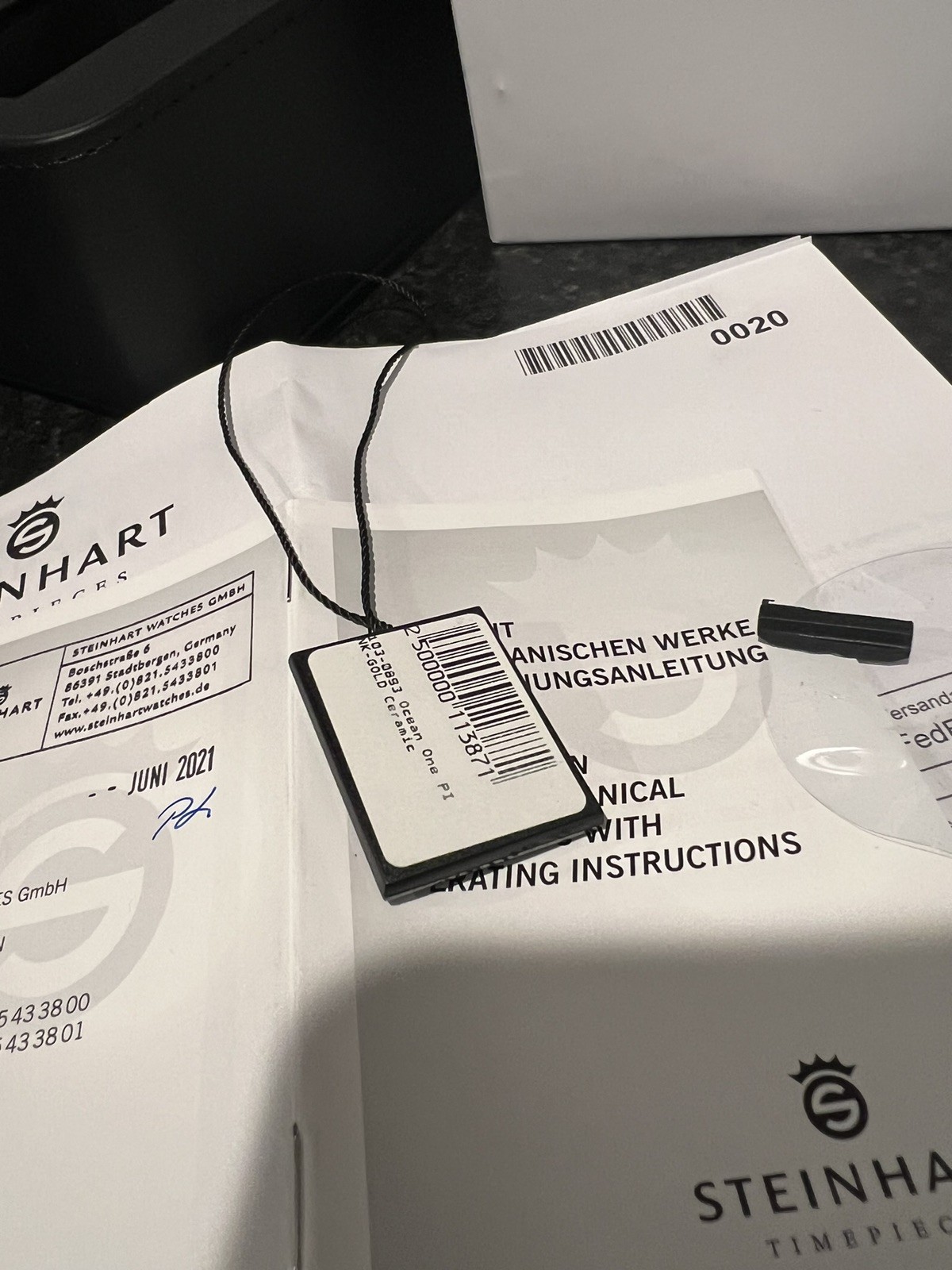 Steinhart Ocean One PINK GOLD 42mm Black Silicone Auto Swiss Dive Watch 103-0893