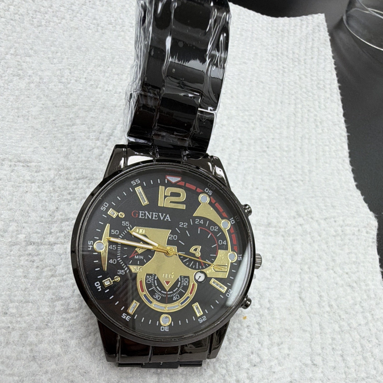Geneva Men’s Quartz Analog Wristwatch Black Plastic Bracelet Round 40-43.9mm