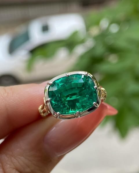 Cushion Cut 4.50 Ct Green Emerald Ring in Solid 14K Yellow Gold Anniversary Gift