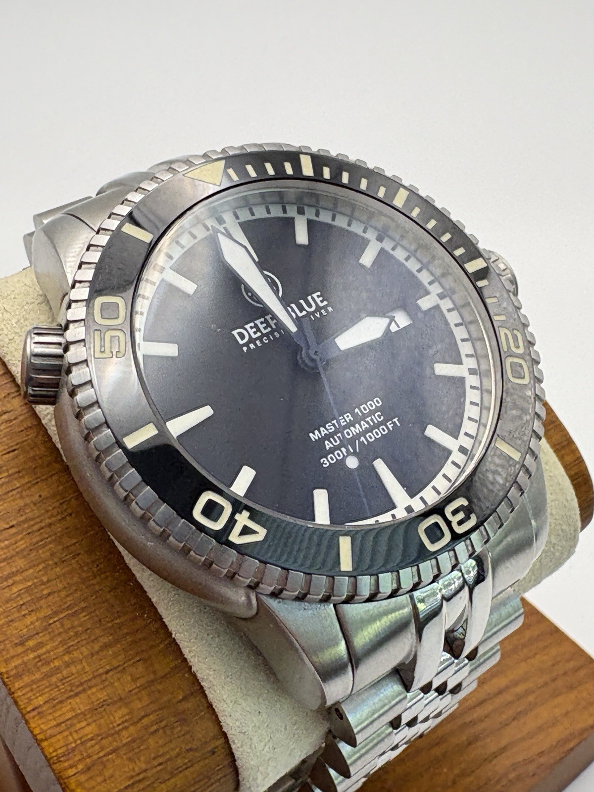 Deep Blue Precision, Men’s Diver Master 1000 Automatic Diver 44mm, 1000ft/300 m