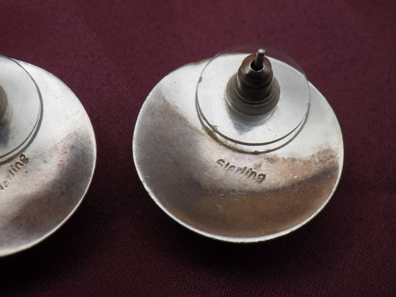 Vintage Sterling Silver Black Stone Earrings 9g High Polish Opaque Retro Smooth
