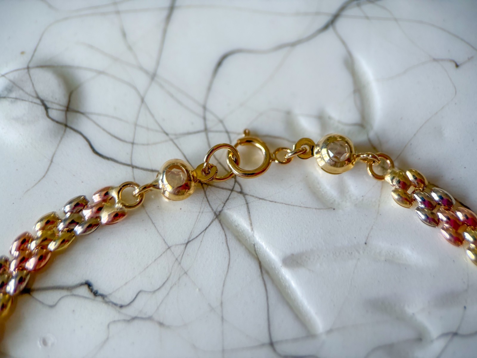 Tri Color 10k Yellow, White and Rose Gold 7.5 Inch Bracelet