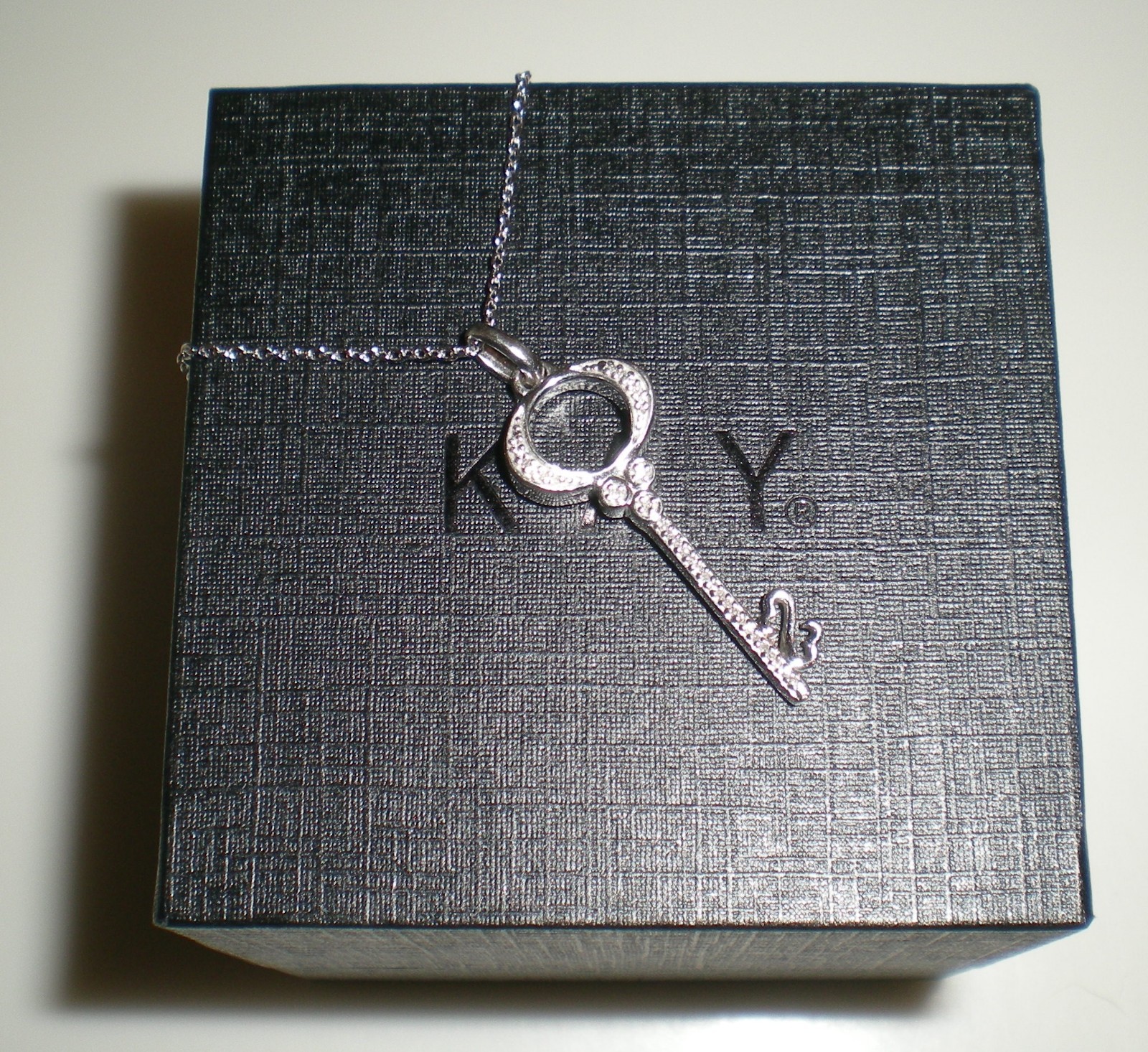 Jane Seymour Open Hearts Sterling Silver KEY Diamond Accent Necklace 💎 KAY BOX