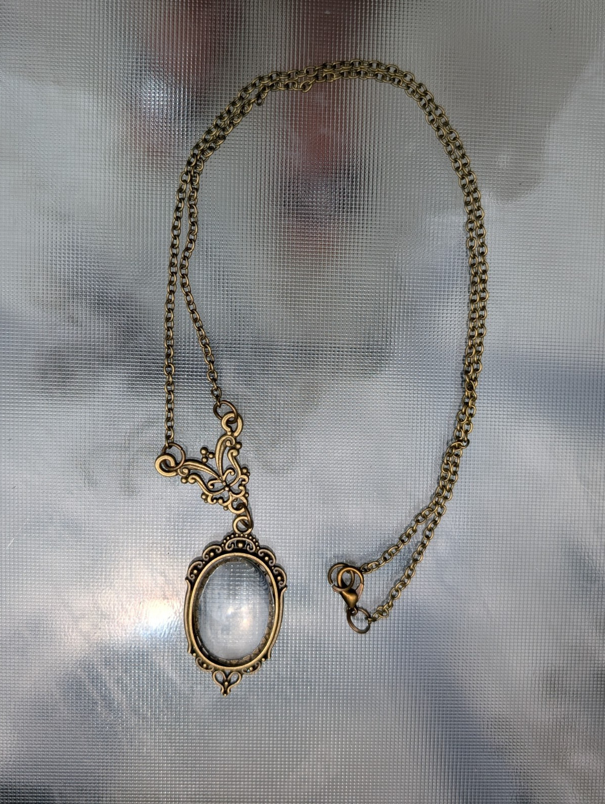 Magnifying Glass Magnifier Glass Metal Pendant and Adjustable Necklace 24″