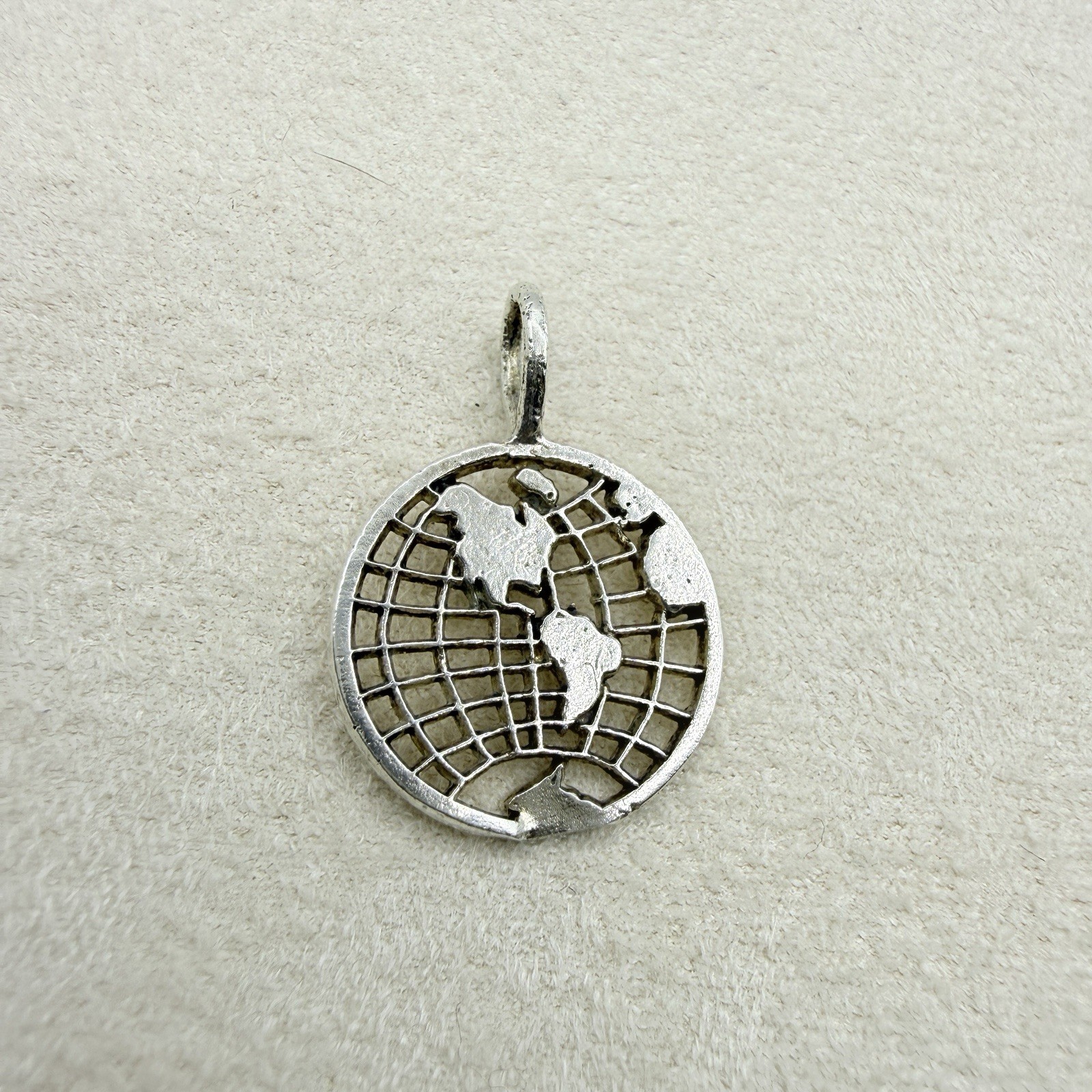 Vintage Sterling Silver World Map Globe Round Pendant Charm Jewelry