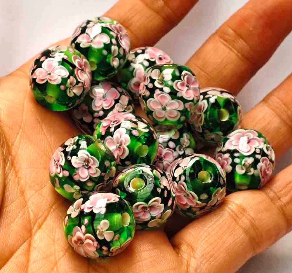 10pcs handmade Lampwork glass beads glass Pink plum flower round on Green 14mm