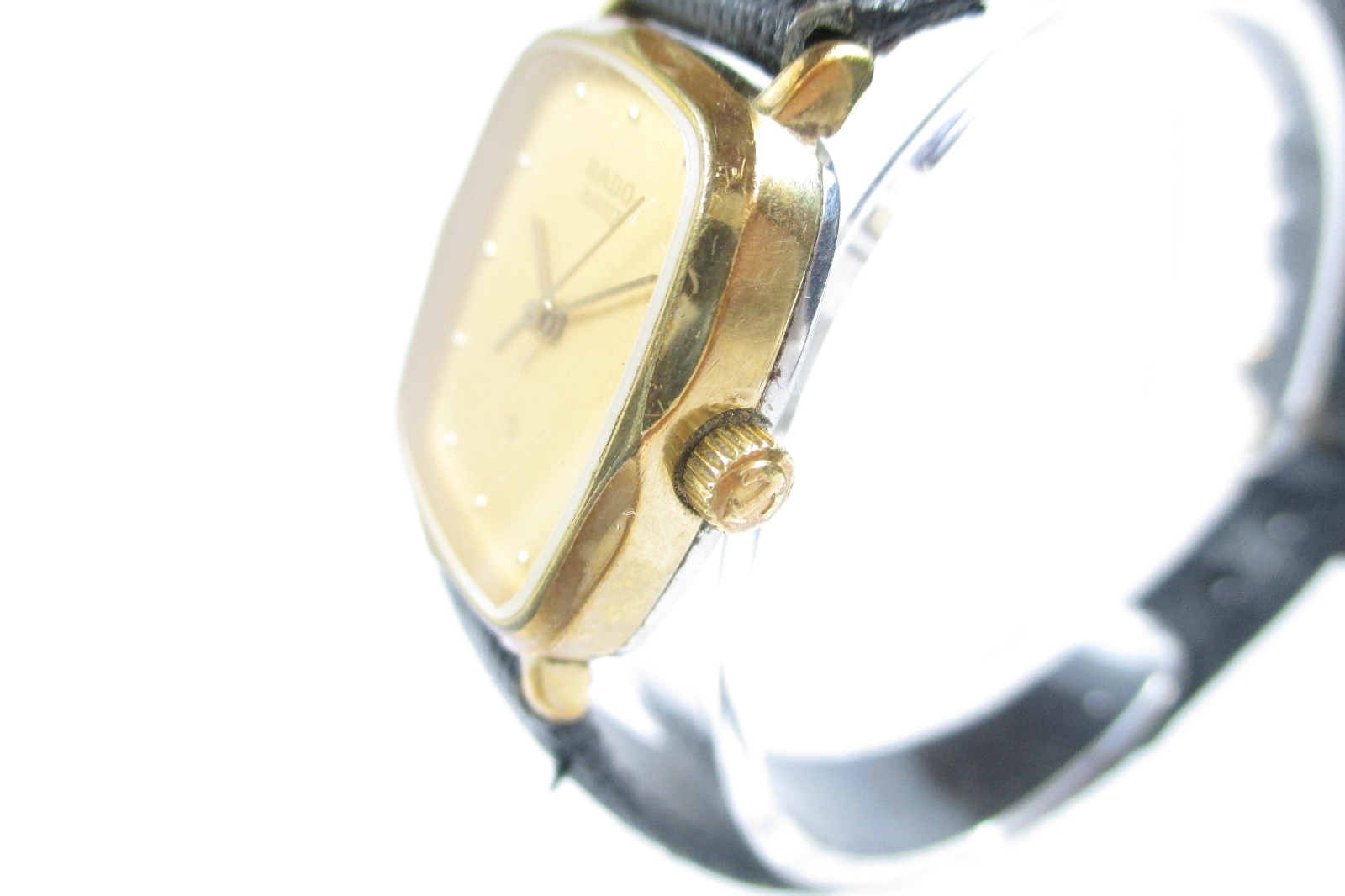 RADO 110.5155.2 Black Dial Black Leather Band Quartz Ladies Watch RW3344L