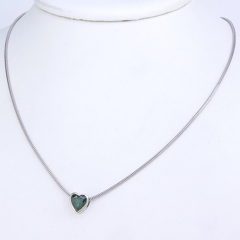 Dark Green Colour Stone Heart Pendant Necklace 585 White Gold