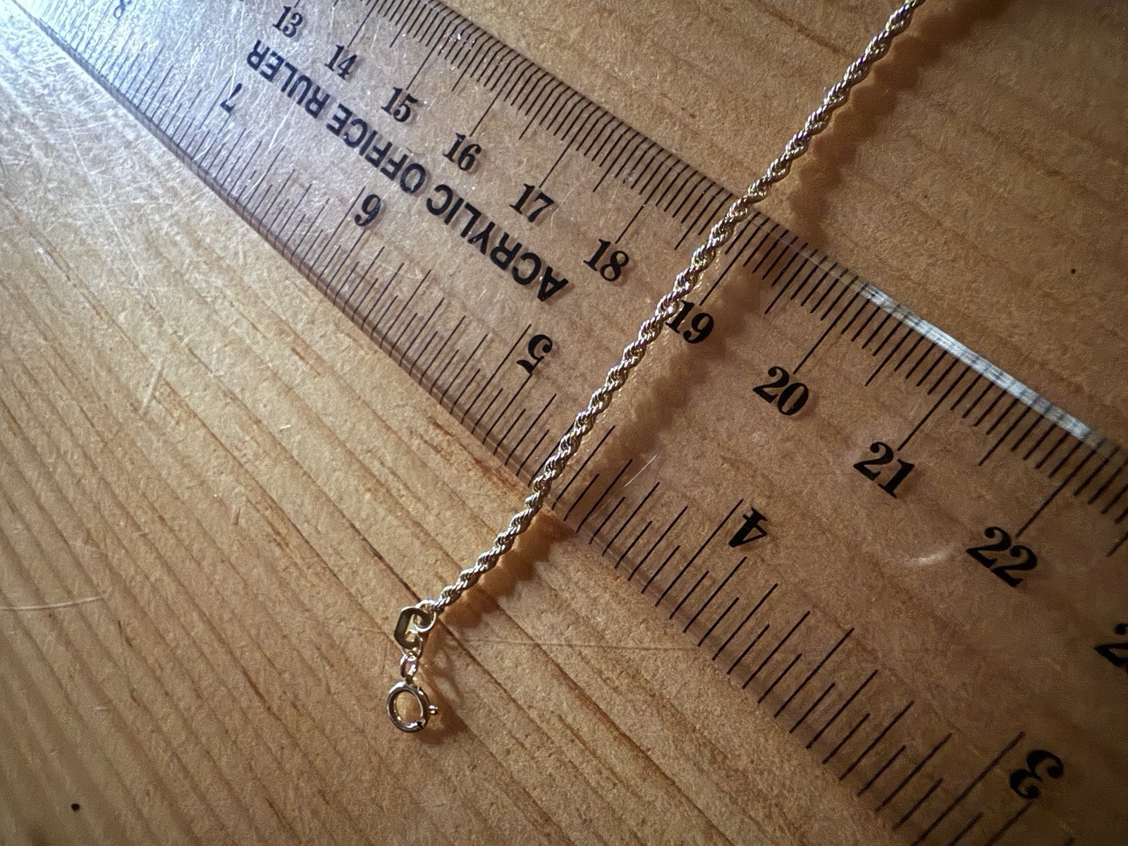 10K Yellow Gold Rope Chain Bracelet 7 Inches