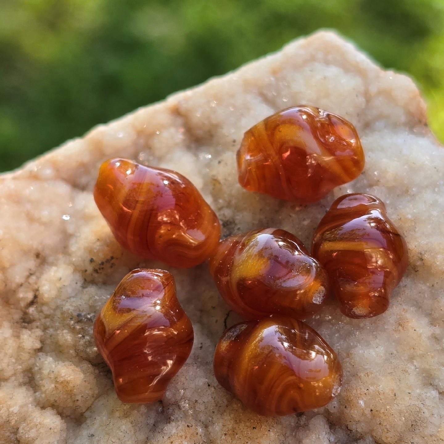 6 Vintage Handmade Lampwork Glass Beads Swirl Caramel Amber Brown Artisan