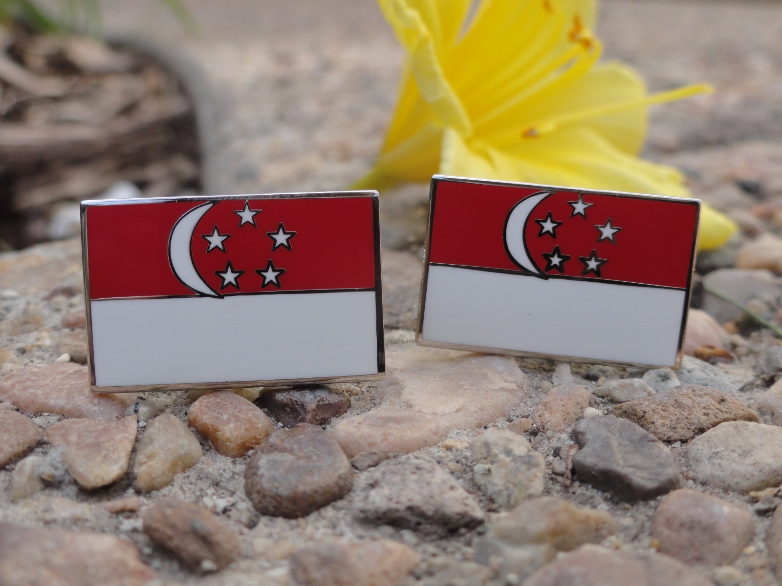 Singapore Flag Cufflinks–Asia East Asian Southeast Singaporean