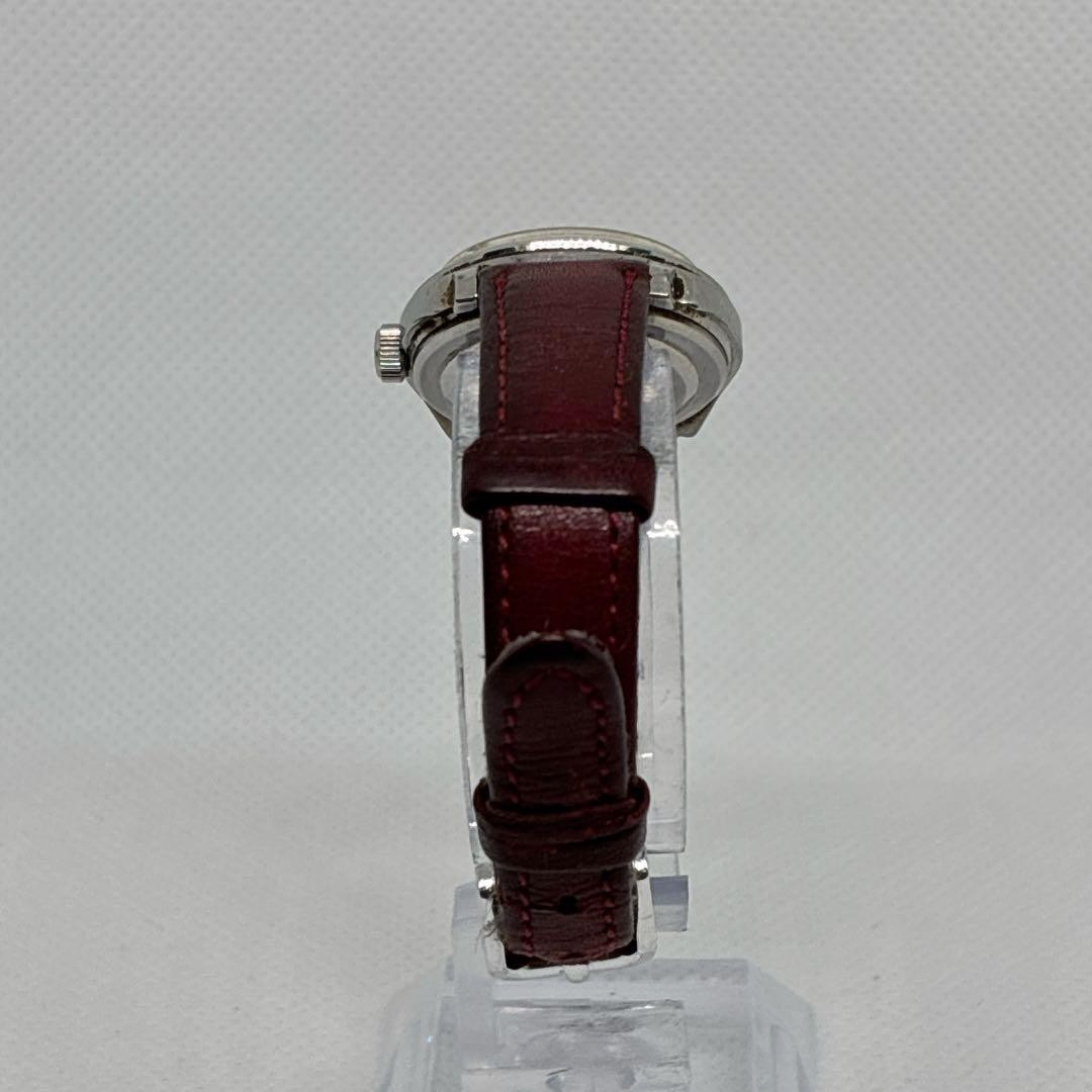 Excellent condition, working Seiko ladies’ vintage hand-wound watch with 21