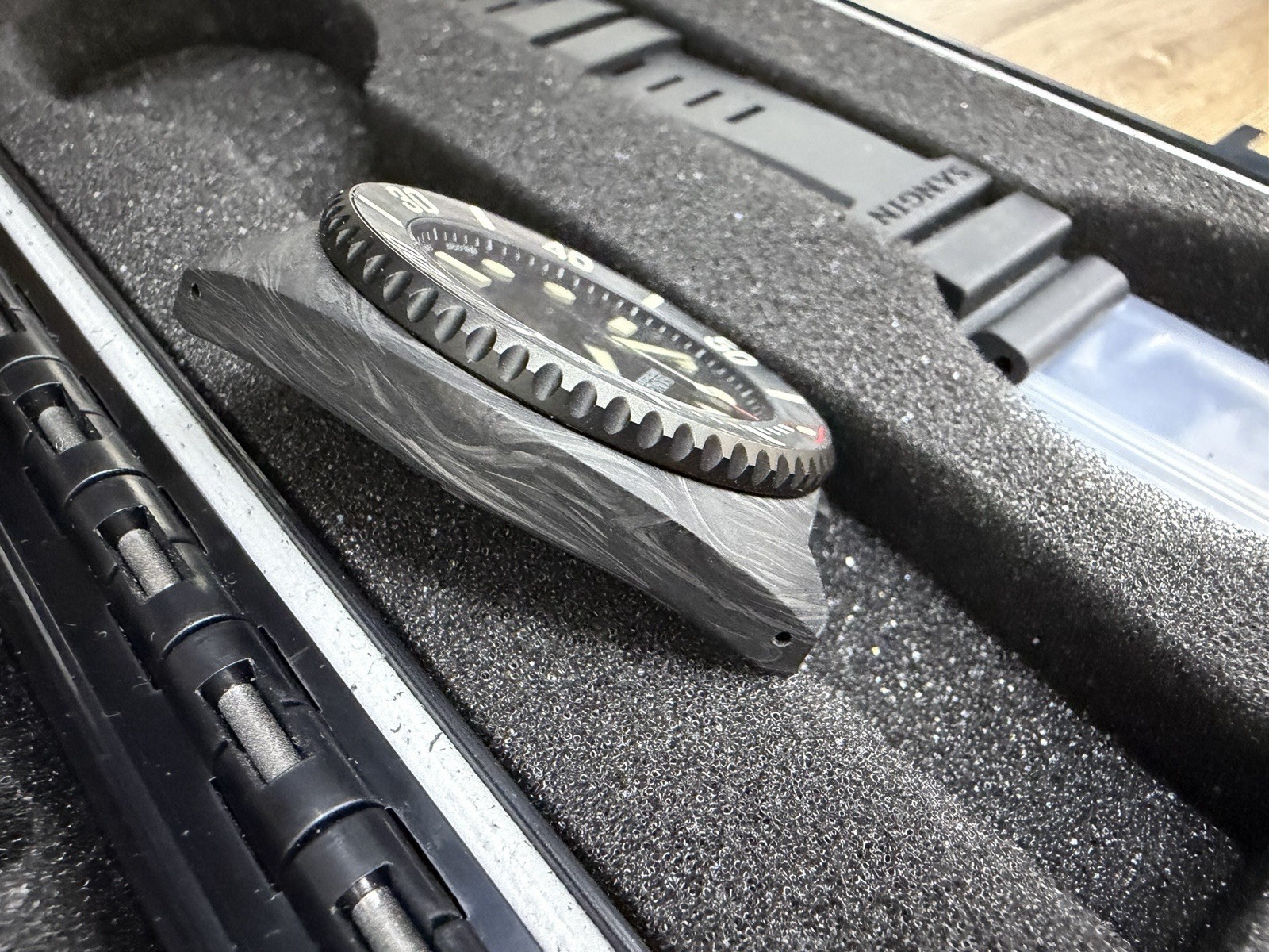 Sangin Instruments Titan x Spiritus Systems Watch Carbon Fiber MINT