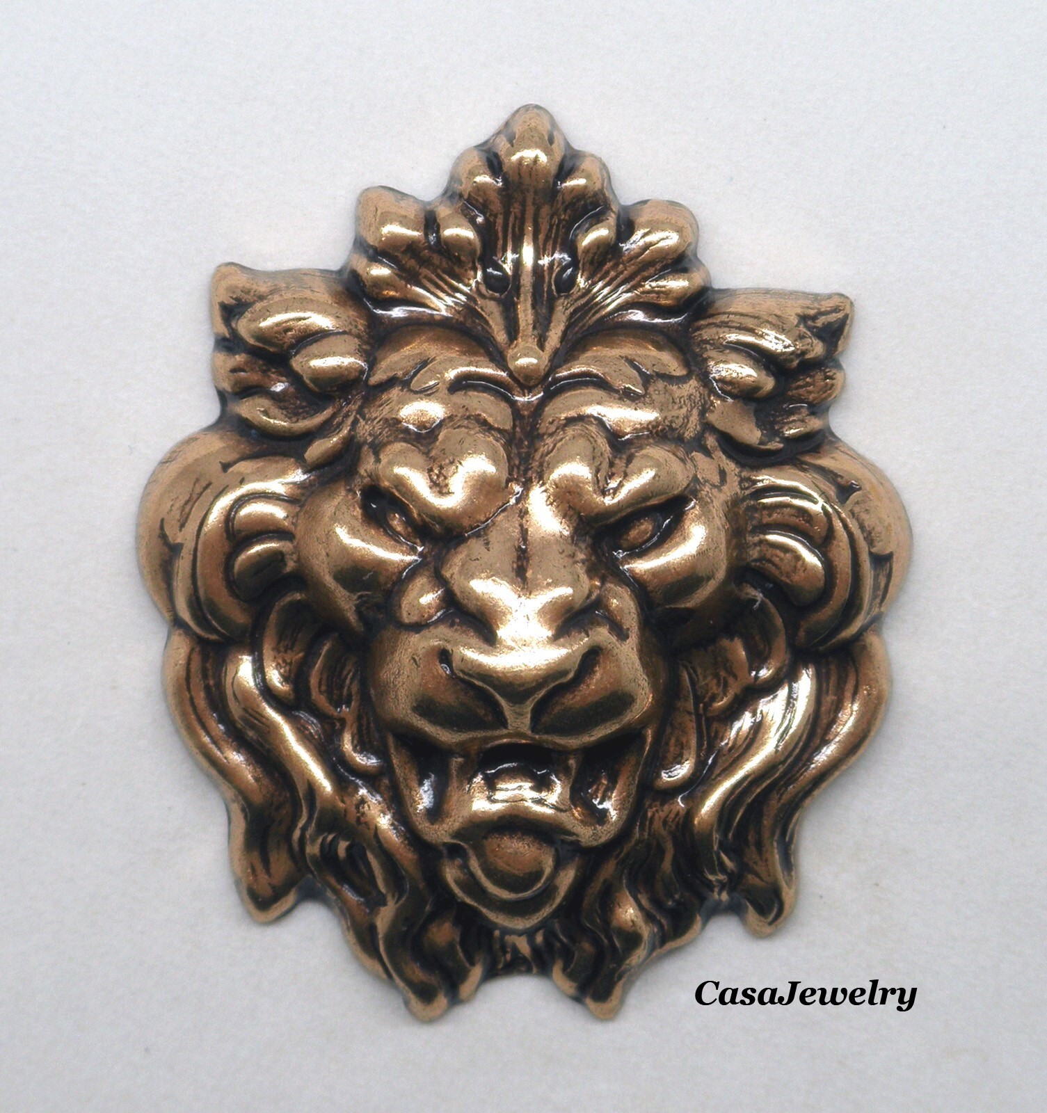 #6176 LARGE ANTIQUED GOLD LION HEAD COMPONENT – 1 Pc
