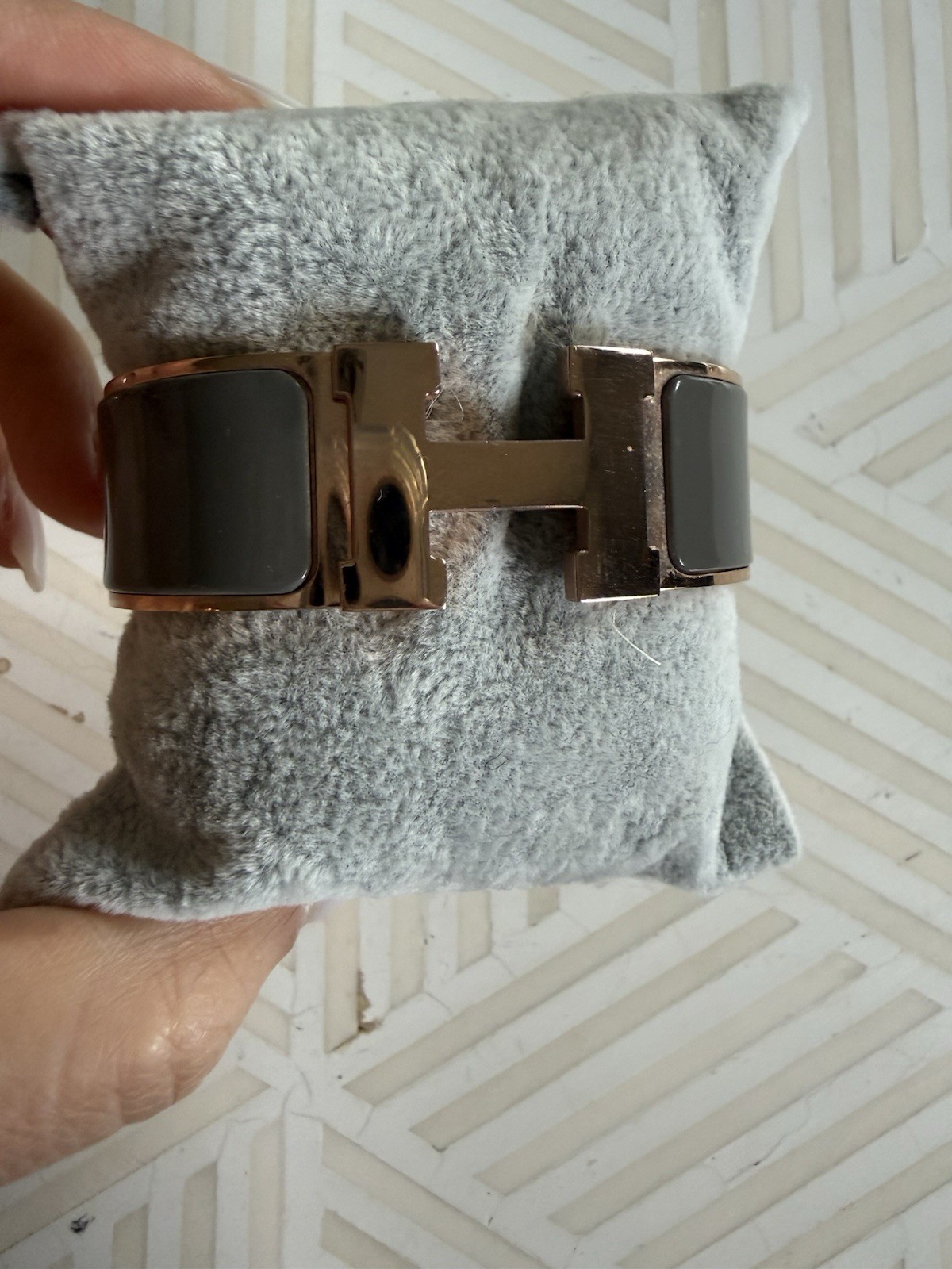 GUC Hermès Clic Clac H Enamel Rose Gold Bangle Bracelet Gray $890
