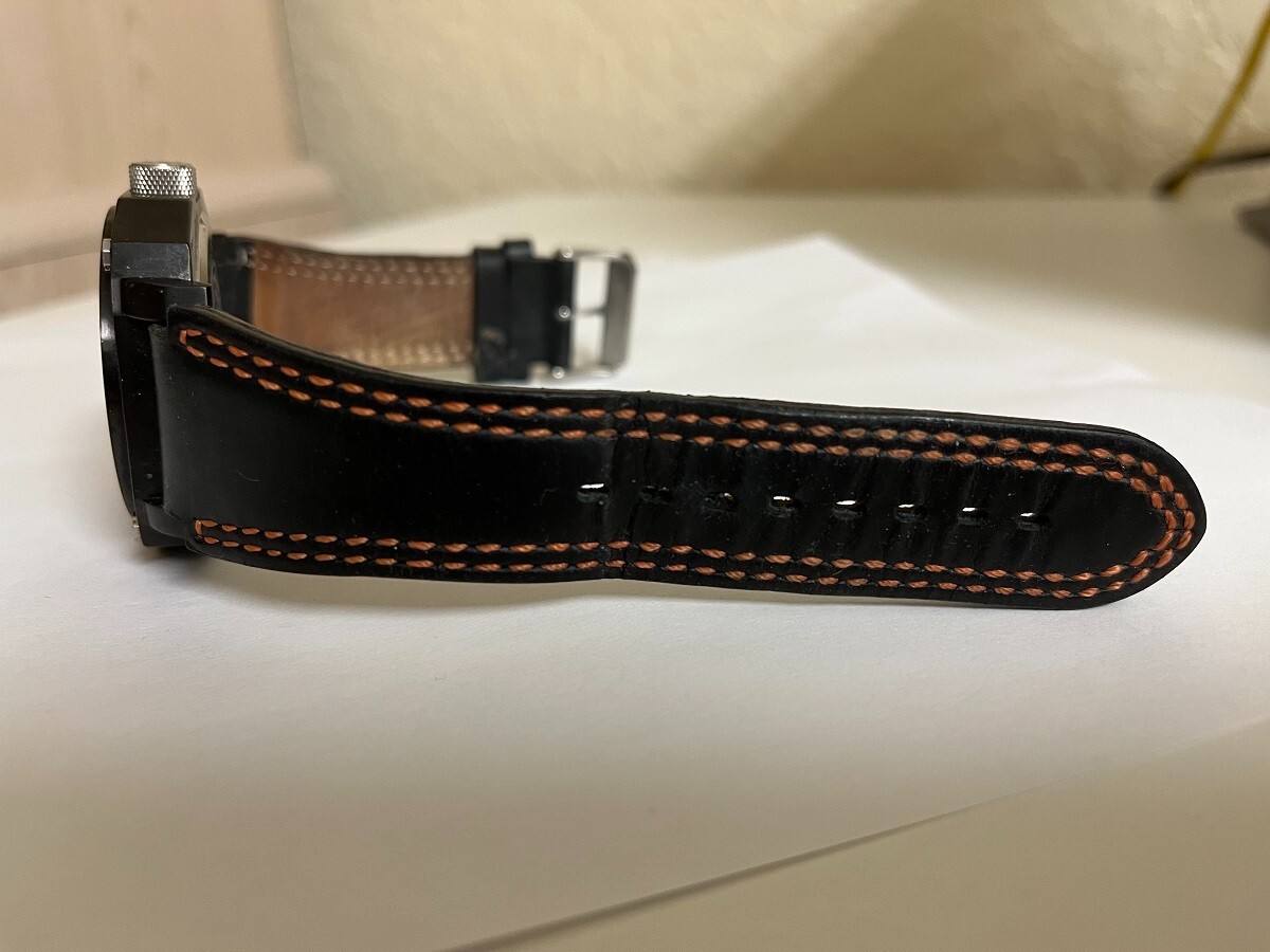 Lucien Piccard Men’s LP-281270R date at 3 black leather band watch