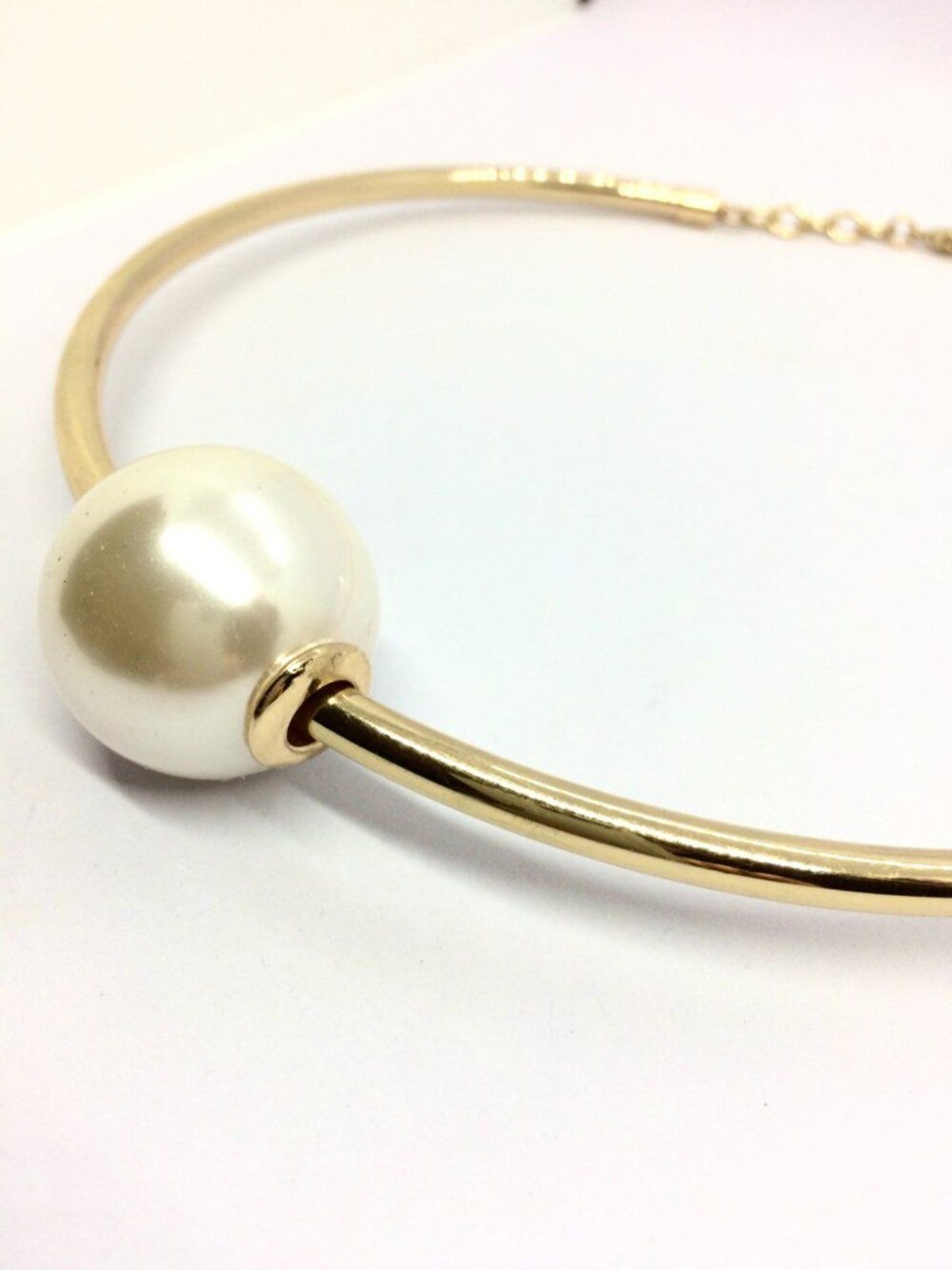 RJ GRAZIANO NECKLACE Large Faux Pearl Torque Collar Gold Tone Statement
