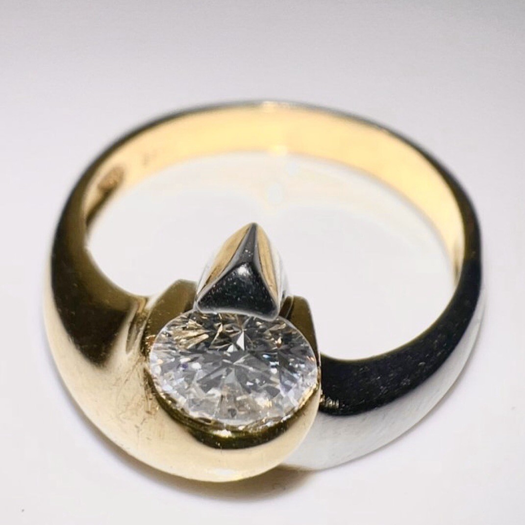 Ring 750 Gold 0.70 ct. Diamond Size 59/ 18.8mm 5.9 Grams G/P Excellent Condition