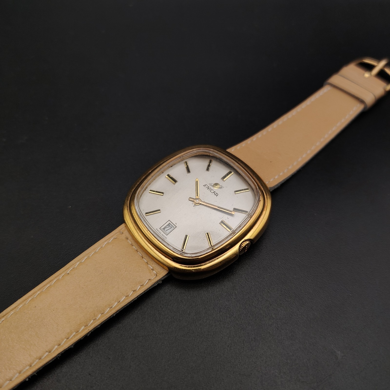 Enicar Tv Case Jumbo 36x38mm Vintage Watch Cal.Peseux Series 7000