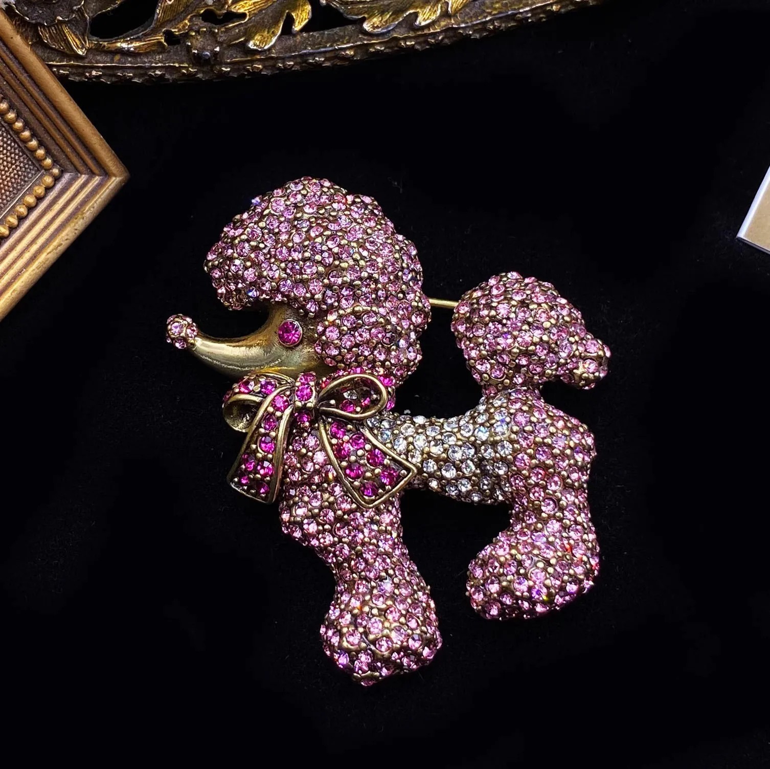 Vintage Blue Rhinestone Bird Brooch Sparkling Crystal Flying Bird Pin