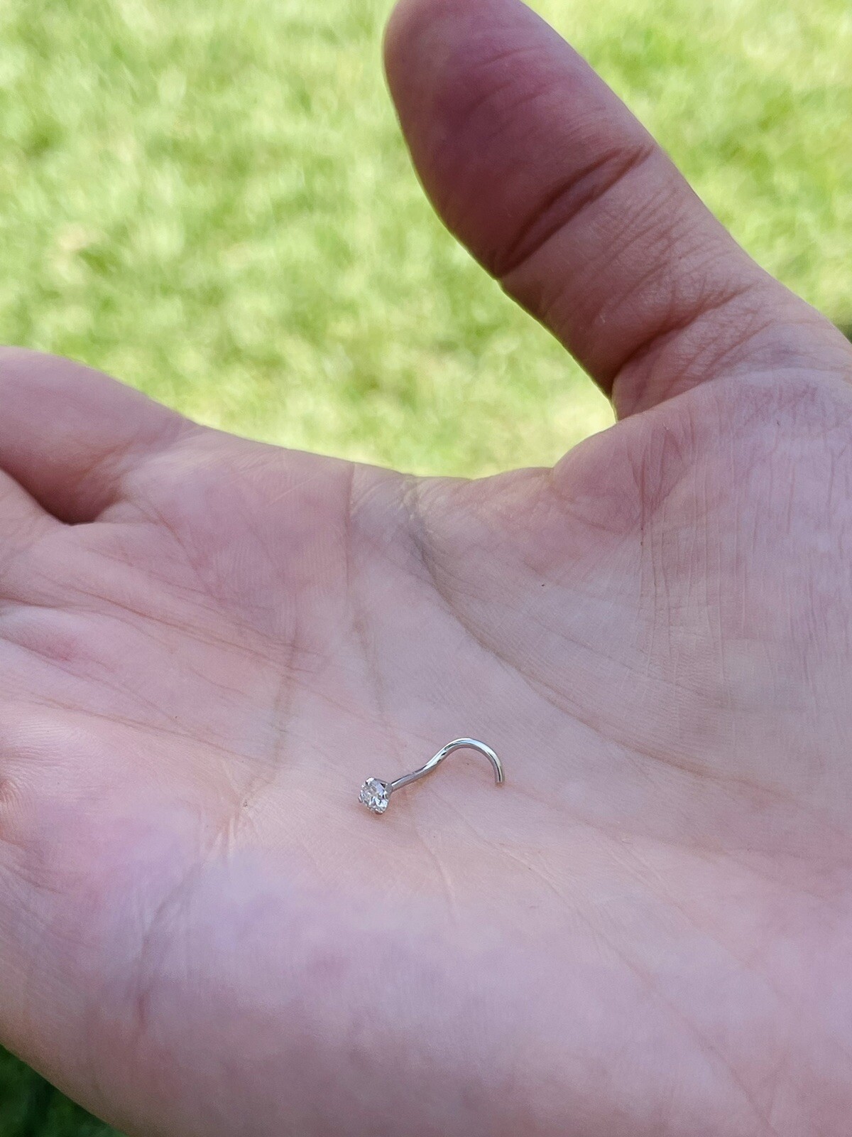 Gold Nose Ring Screw 22 Gauge 1.5mm-3mm Round Natural Diamond 14K White