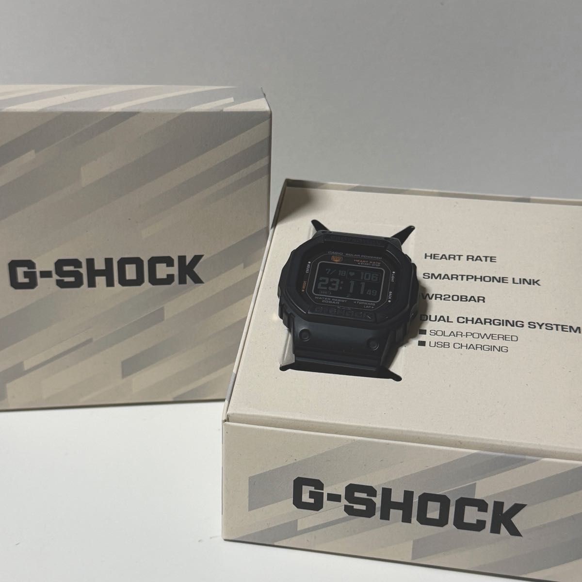 CASIO G SHOCK G SQUAD DW H5600 1JR Black Smartwatch