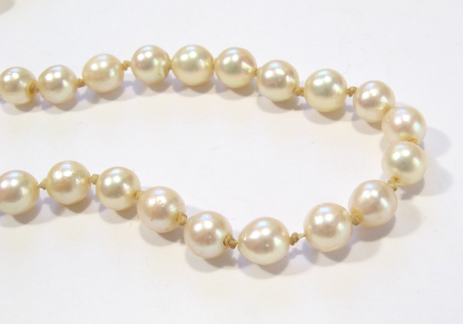 Vintage AKOYA Cultured PEARL Hand-knotted NECKLACE 6mm Sterling Silver 17.75″