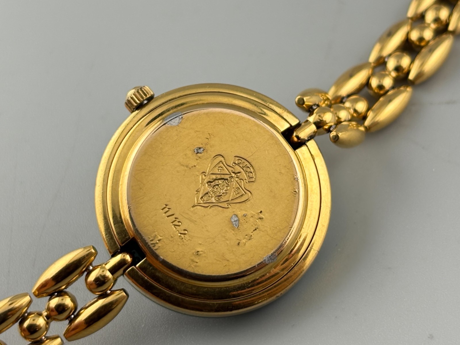 [Very Good+5] Gucci Change Bezel 1200 Gold Serry Line Watch Auth