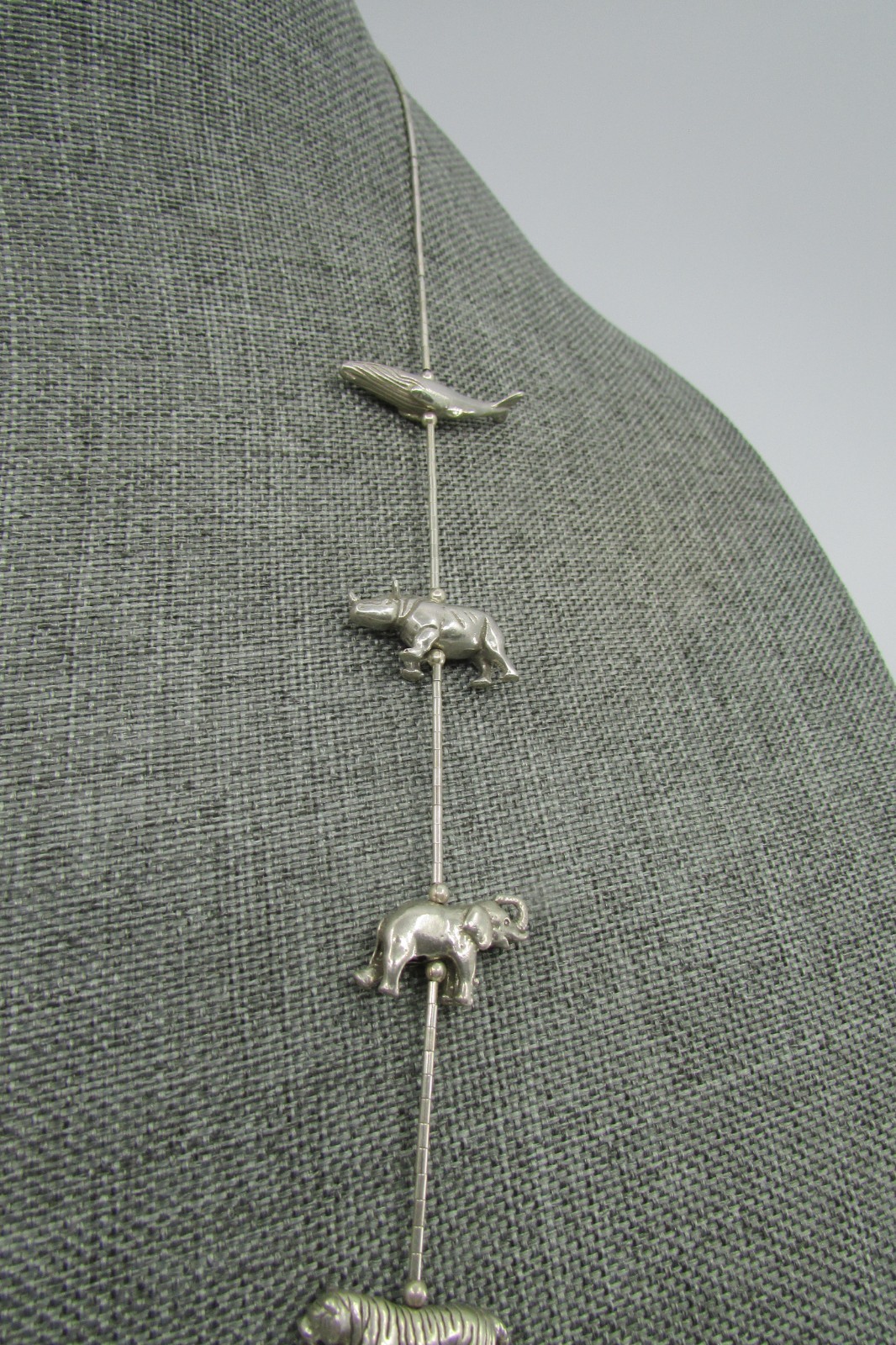 50g Endangered Species Survival Plan Sterling Silver Animal 925 Necklace 30”