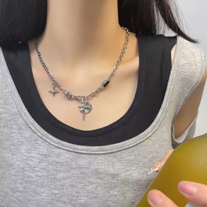 Unique Black Gemstones Necklace Featuring Star Designs for Modern Women